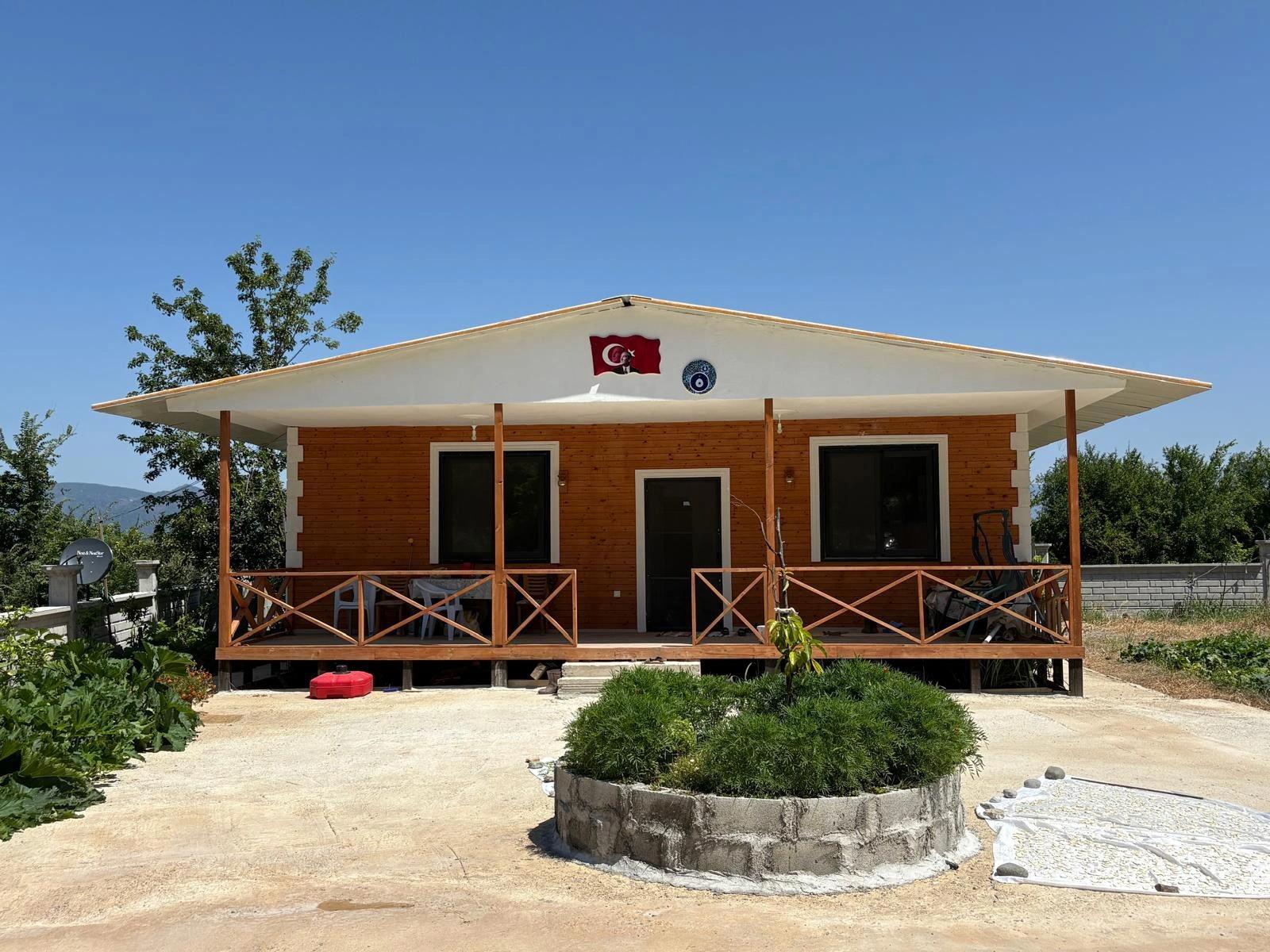 Freistehendes Holzhaus Mit 120 M² Wohnfläche Auf Einem 2500 M² Großen Grundstück In Der Gegend Von Dalyan Karadağ