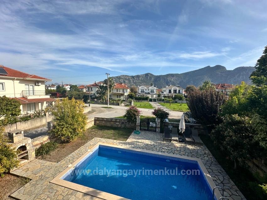 4+1 Villa Zum Verkauf Auf Einem 500 M² Großen Grundstück In Der Nähe Des Zentrums Von Dalyan