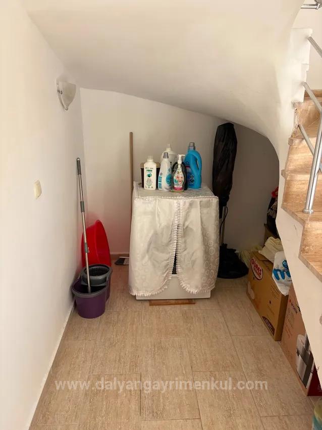 Dalyan Gülpınar 1000M2 Grundstück Innerhalb 4+2 Zu Verkaufende Villa