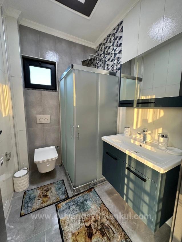 4+1 Villa Zum Verkauf In Eskiköy, Gelegen Auf Einem 14.136 M² Großen Grundstück