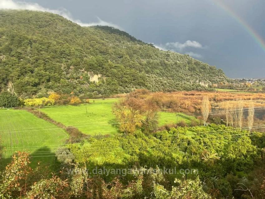 35.000 M² Ackerland Zum Verkauf In Çandır, Köyceğiz.