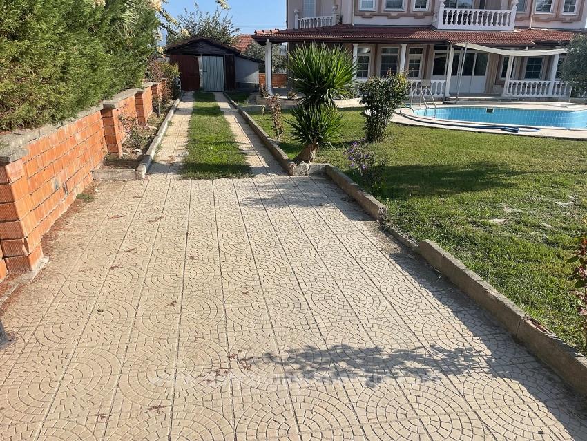 4+1 Villa Zum Verkauf Auf Einem 1000 M² Großen Grundstück In Dalyan