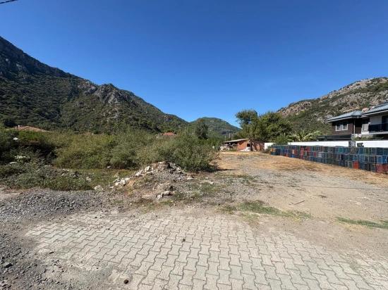 Grundstück Mit Baugenehmigung Im Dorfsiedlungsgebiet Von Mergenli Zu Verkaufen