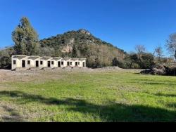 9.037 M² Großes Grundstück In Dalyan Gülpınar, Direkt An Der Hauptstraße, Zu Verkaufen.