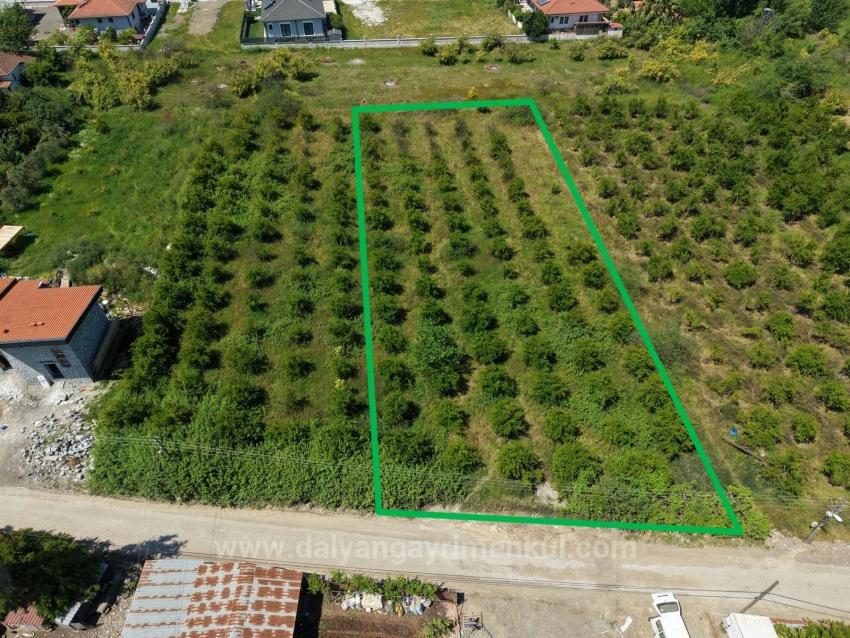 Land For Sale in Okçular Nbh. Ortaca - Housing Zoned - 1.050 m²
