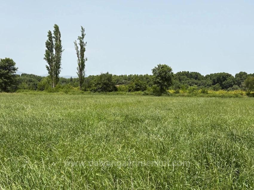 Land For Sale in Okçular Nbh. Ortaca - Housing Zoned - 2.100 m²