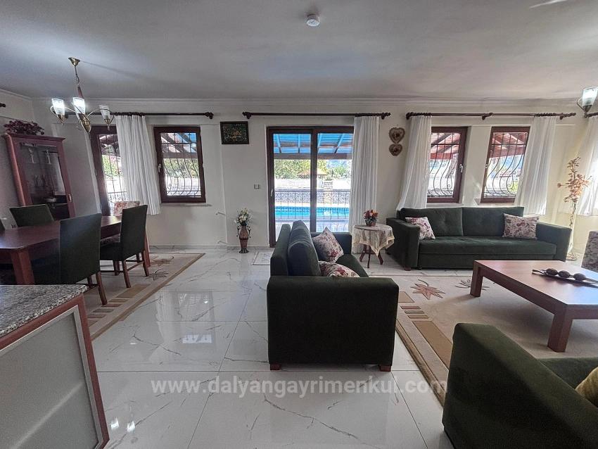 5+1 Villa For Sale On A 301M2 Plot In Dalyan