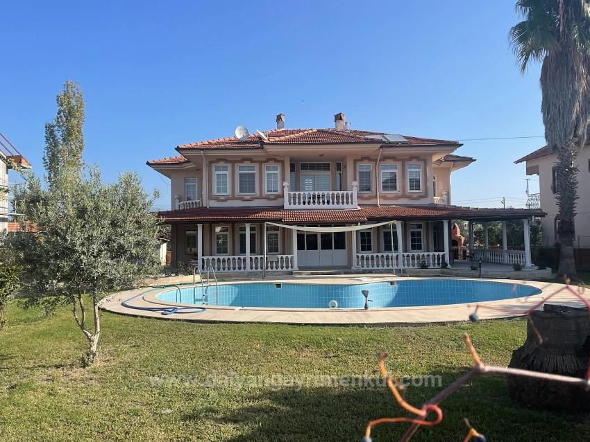 4+1 Villa For Sale On A 1000M2 Plot In Dalyan