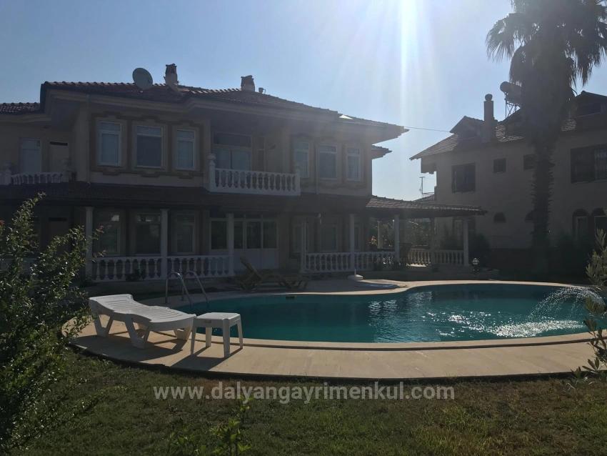 4+1 Villa For Sale On A 1000M2 Plot In Dalyan