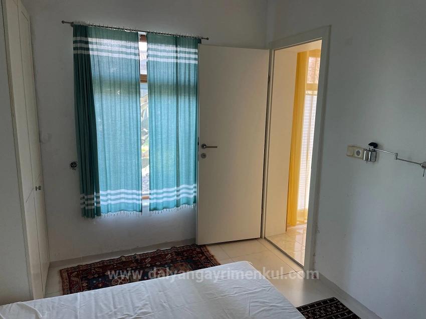 Detached Single-Story House For Sale On A 2882 M2 Plot In Eskiköy.