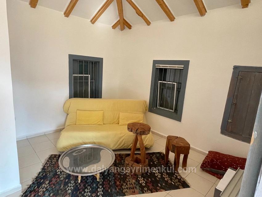 Detached Single-Story House For Sale On A 2882 M2 Plot In Eskiköy.