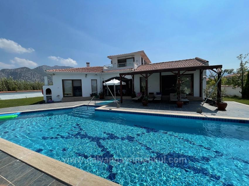 Luxury 4+1 Villa For Sale On A 7000M2 Plot With Dalyan Iztuzu Beach View