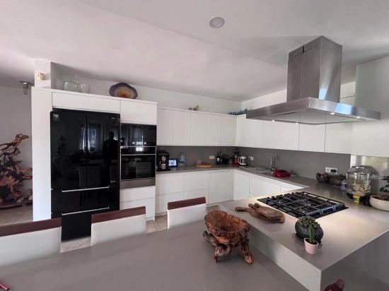 5+1 Villa For Sale In A 980M2 Land On The Corner In Dalyan Maraş