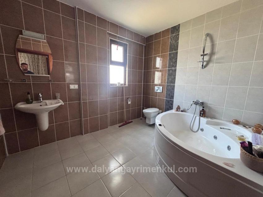 Вилла 5+1 На Продажу На Угловом Участке Площадью 980 М2 В Дальян-Мараше