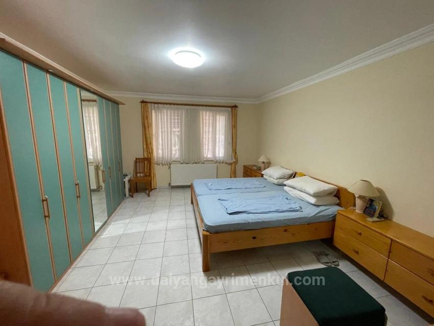 Продается Вилла 5+2 В Чандыре С Видом На Море И Озеро.