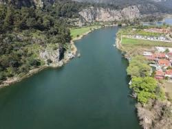 Для Продажи Сюжет в Dalyan Ortaca - Под Туризм застройку - 2.600 m²