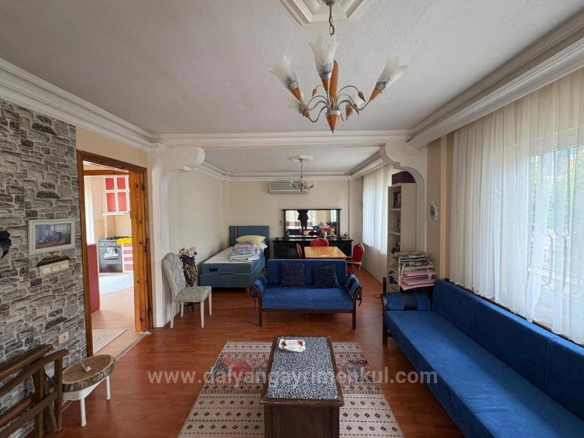 Dalyan Gülpınar'da 500M2 Arsa İçerisinde 3+1 Satılık Villa