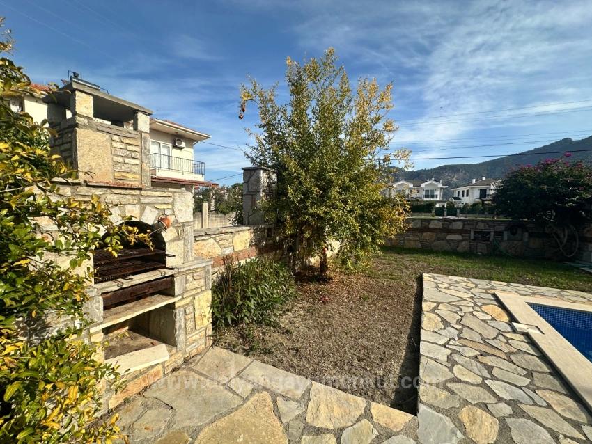 Dalyan Merkeze Yakın 500M2 Arsa İçerisinde 4+1 Satılık Villa