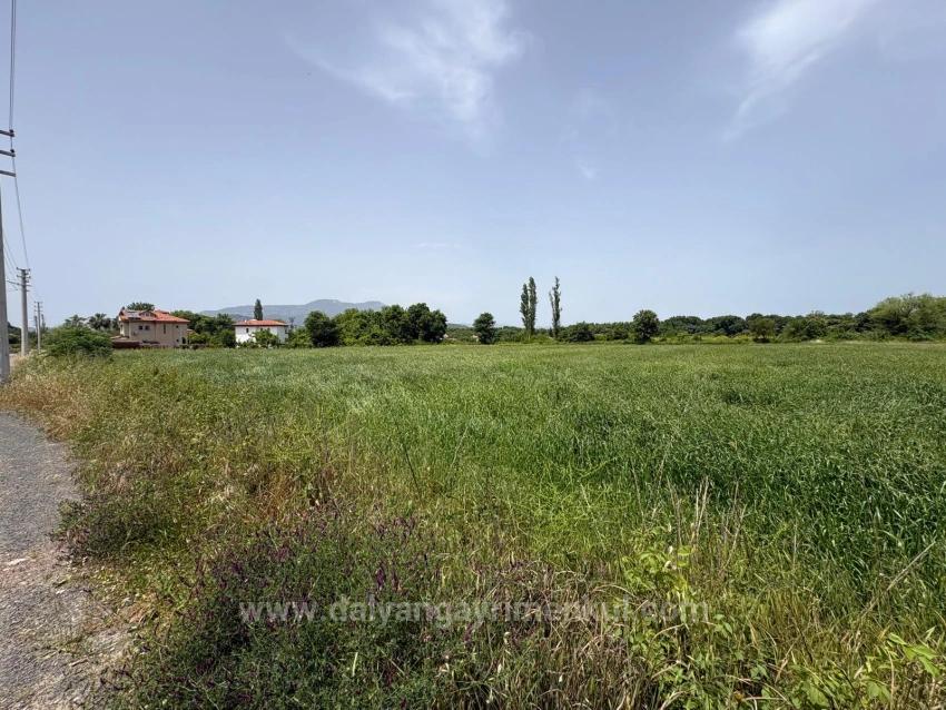 Okçular Marmarlı'da 2390M2 Satılık Arsa