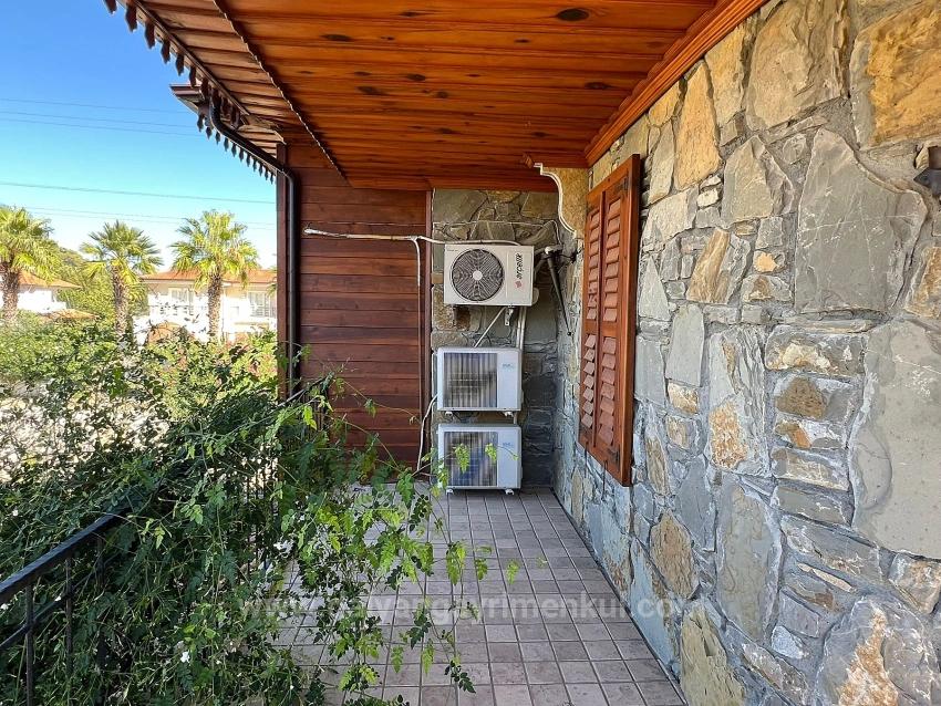 Dalyan Gülpınar'da 580M2 Arsa İçerisinde Satılık Taş Villa