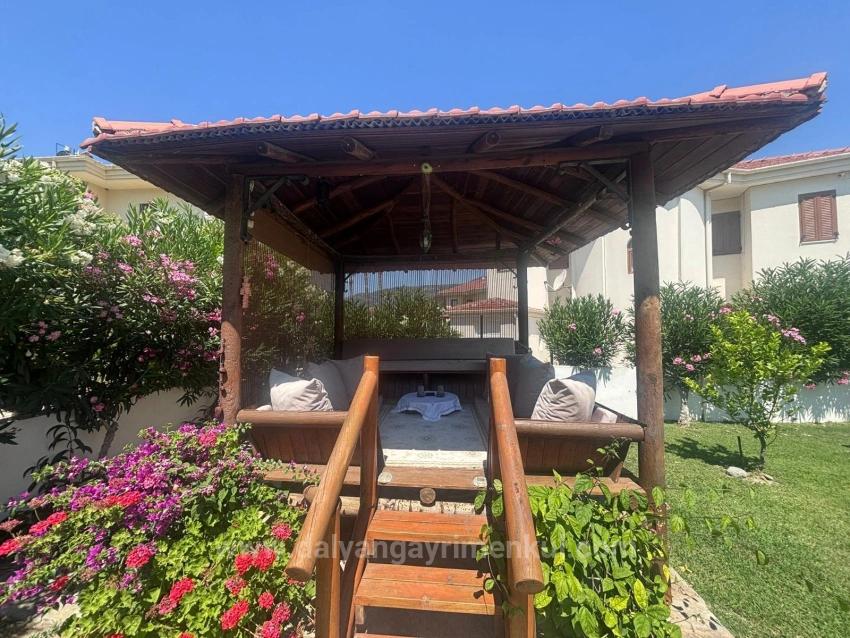 Dalyan'da 848M2 Kral Mezarları Manzaralı 3+1 Satılık Villa