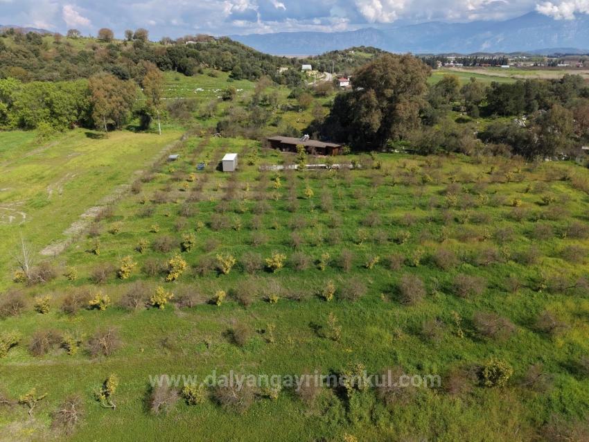 Eskiköy'de 11,000M2 Arsa İçinde Turizm Amaçlı İşletme Satılık