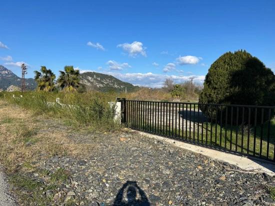 Dalyan Anayola Sıfır 5.111M2 Satılık Ticari-Konut Arsası